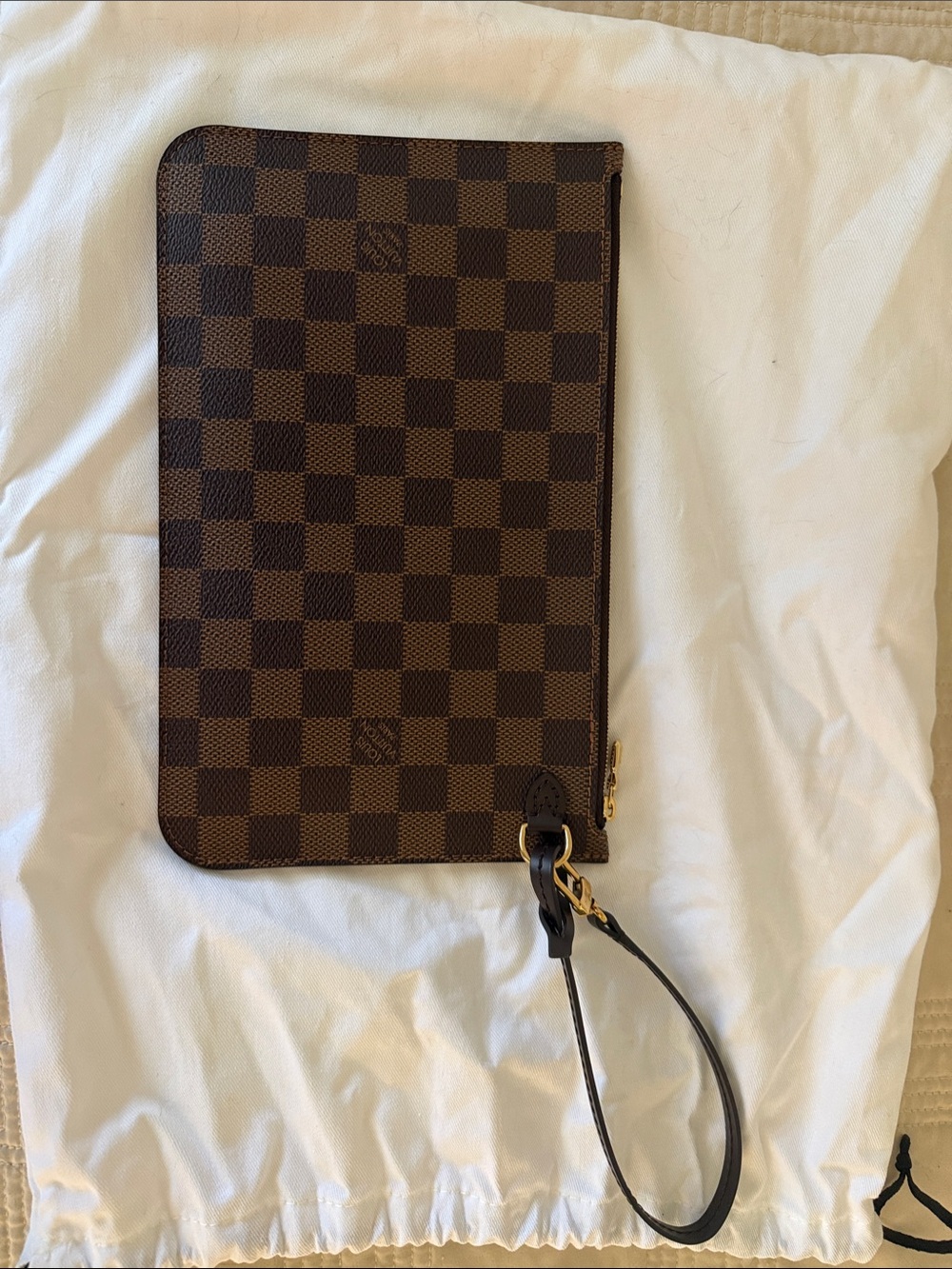Louis Vuitton Damier Ebene MM/GM Pochette